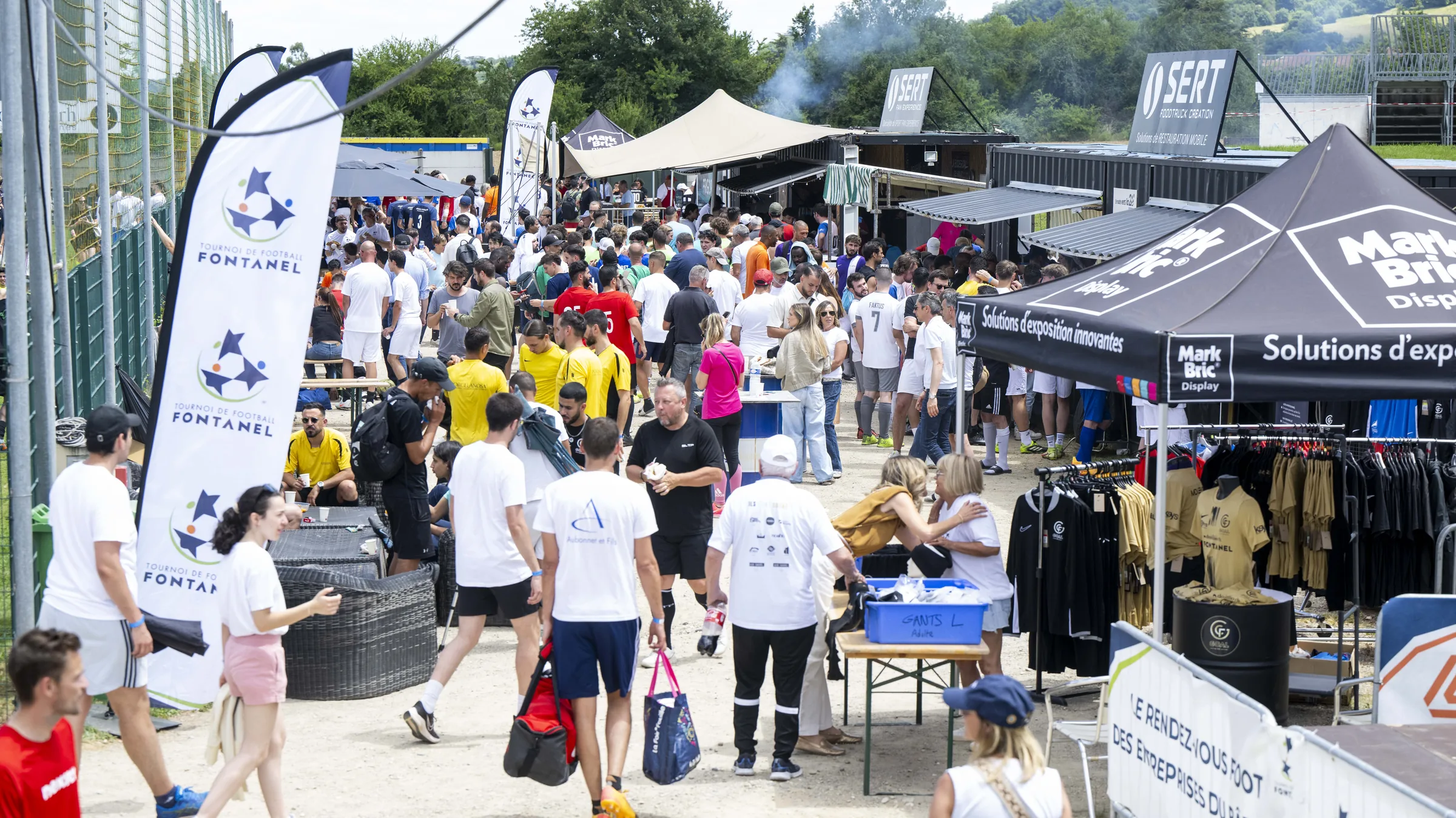 Village partenaires d’un tournoi de football inter-entreprises organisé par FOR7
